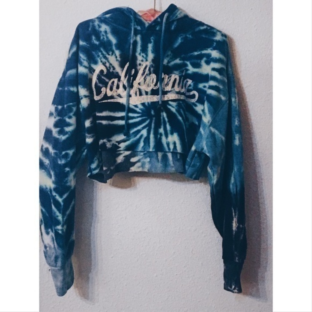 Southern breeze tie dye California cropped hoodie